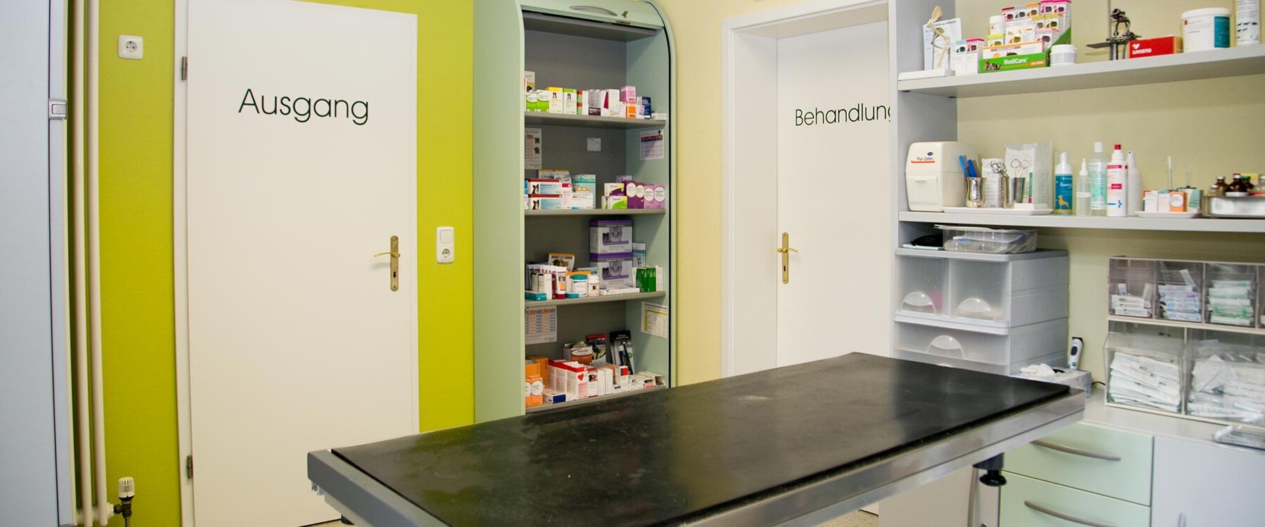 Behandlungszimmer in der Kleintierpraxis Arndt